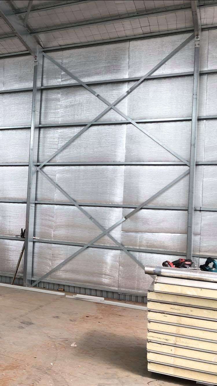 Double-sided aluminum foil foam insulation